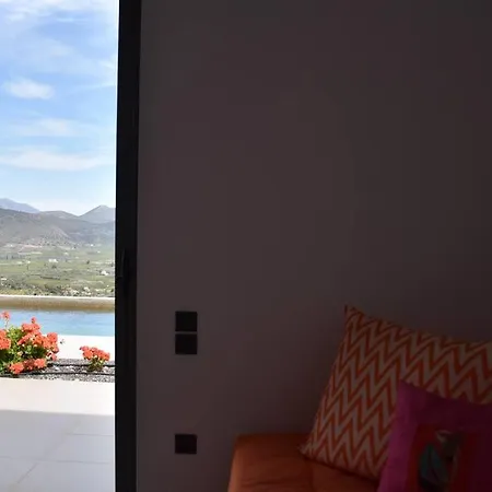 Villa Stylish - Skylodge Tolo