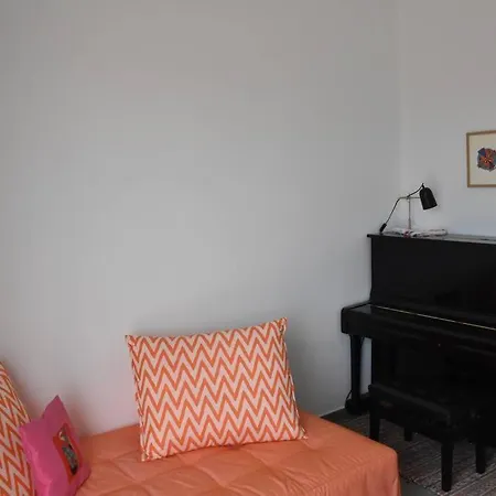 Stylish - Skylodge Τολό